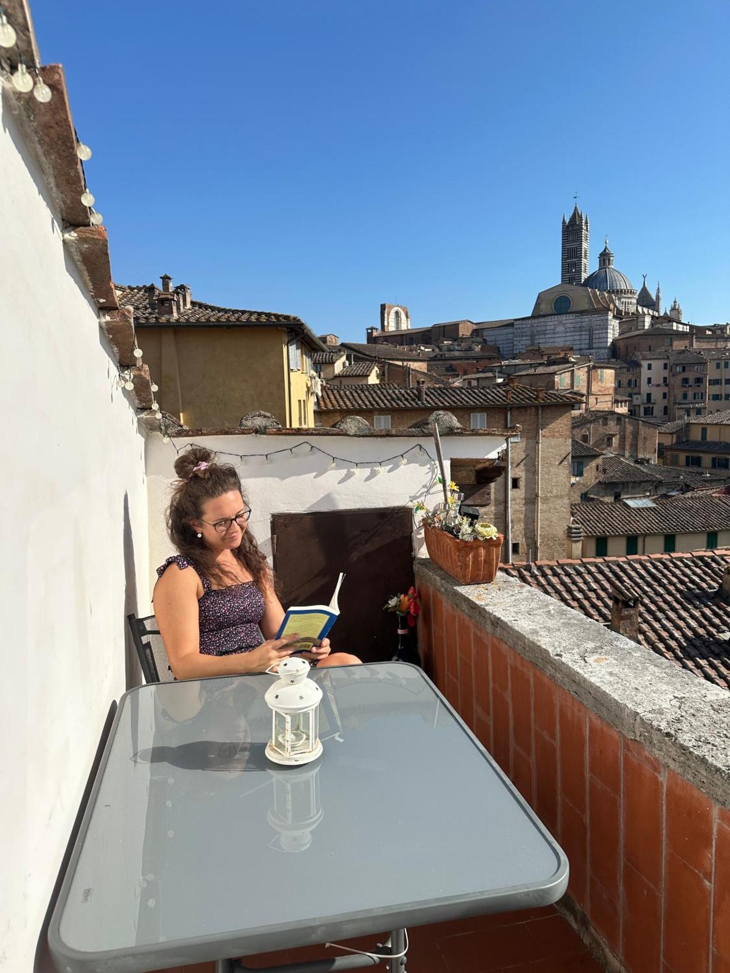 Ferienwohnung Panoramic Lovely Time Siena Exterior foto